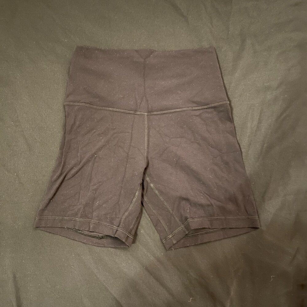 Lulu Lemon Black Biker Shorts Size 4